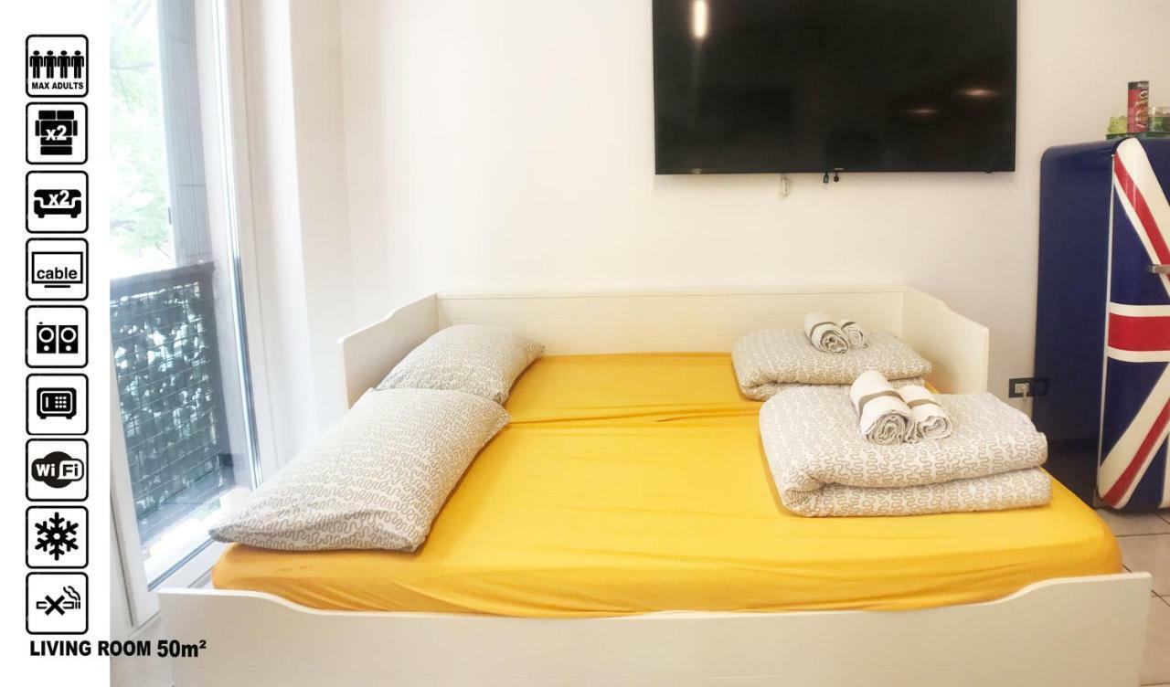 Duomo Luxury House 9 Pax Villa มิลาน ภายนอก รูปภาพ