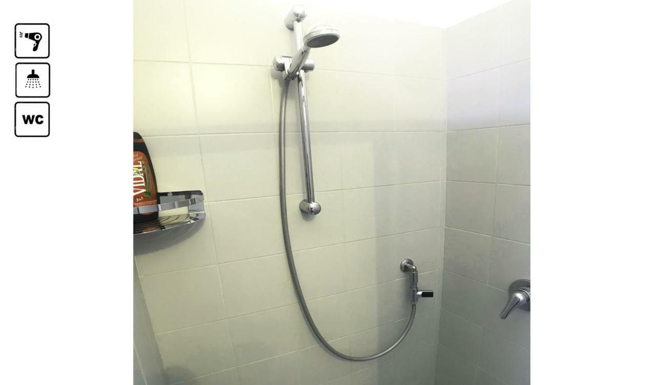 Duomo Luxury House 9 Pax Villa มิลาน ภายนอก รูปภาพ